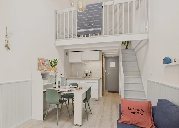 750m De La Plage- Avec Petit Jardin Pour 2 *